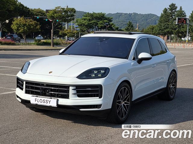 Porsche Cayenne 2024 — photo 1