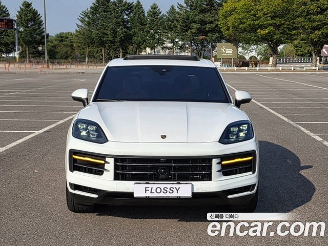 Porsche Cayenne 2024 — photo 3
