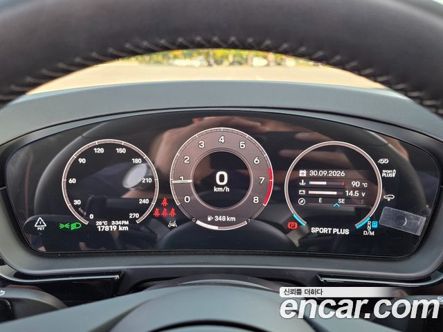 Porsche Cayenne 2024 — photo 8