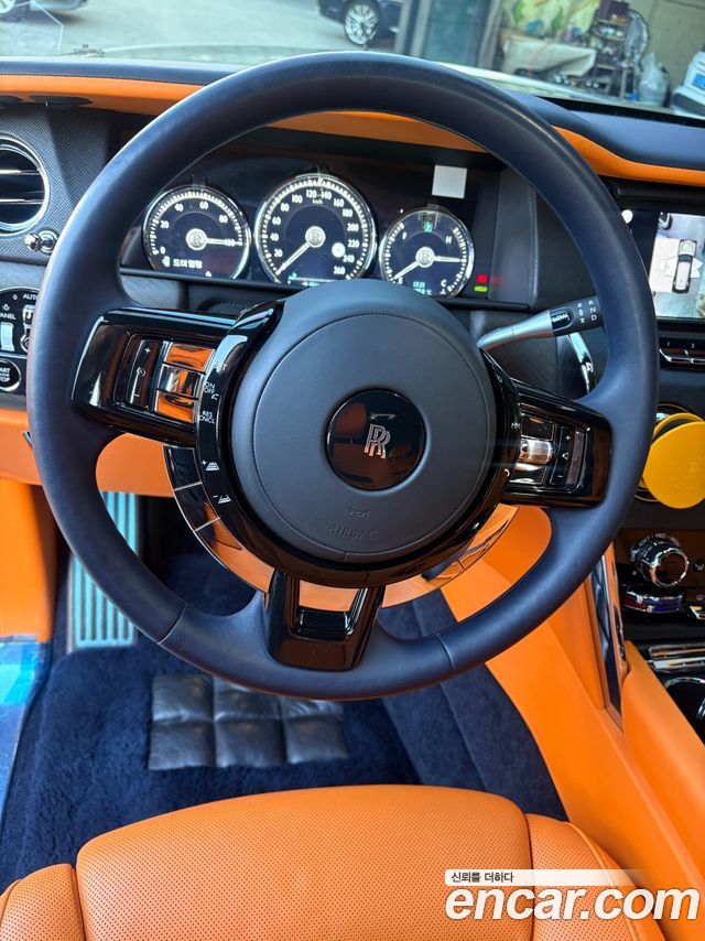 Rolls-Royce Cullinan 2023 — photo 8