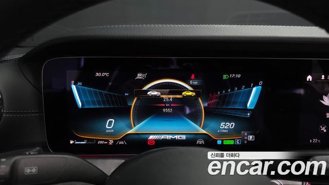 Mercedes-Benz AMG GT 2023 — photo 11