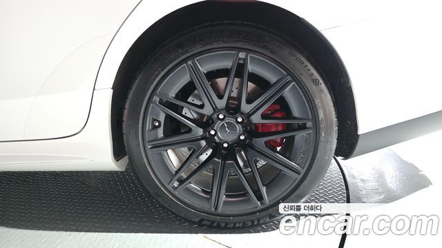 Mercedes-Benz AMG GT 2023 — photo 7