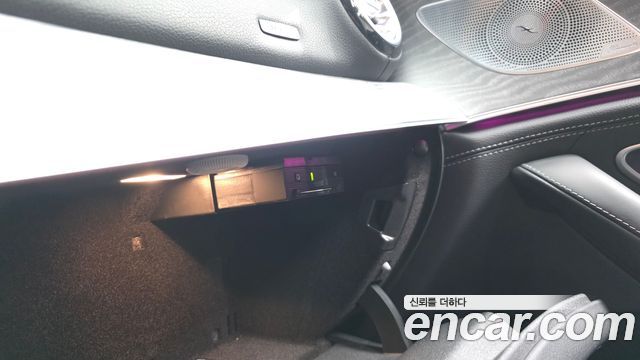 Mercedes-Benz AMG GT 2023 — photo 36