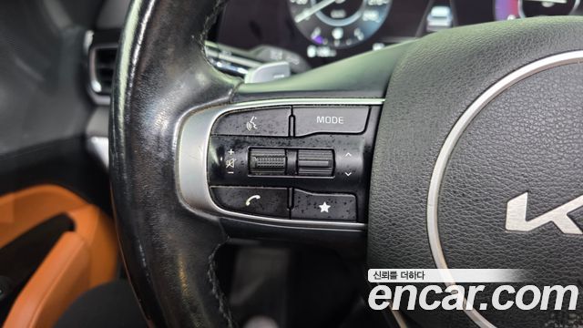 Kia Sportage 2022 — photo 32