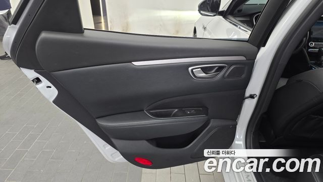 Renault Korea SM6 2022 — photo 15