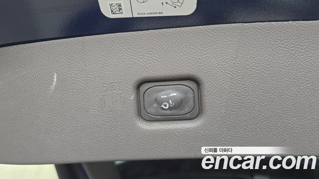 Lincoln Nautilus 2019 — photo 34