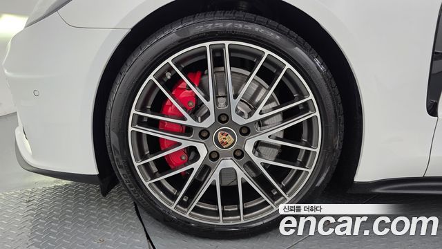 Porsche Panamera 2021 — photo 5