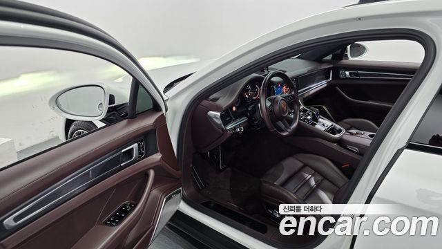 Porsche Panamera 2021 — photo 13