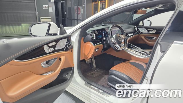 Mercedes-Benz AMG GT 2021 — photo 13