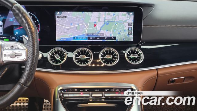 Mercedes-Benz AMG GT 2021 — photo 19