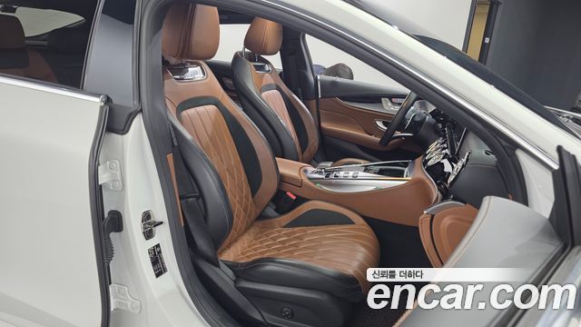 Mercedes-Benz AMG GT 2021 — photo 16