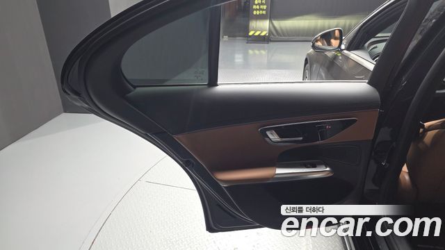 Mercedes-Benz E-Class 2026 — photo 15