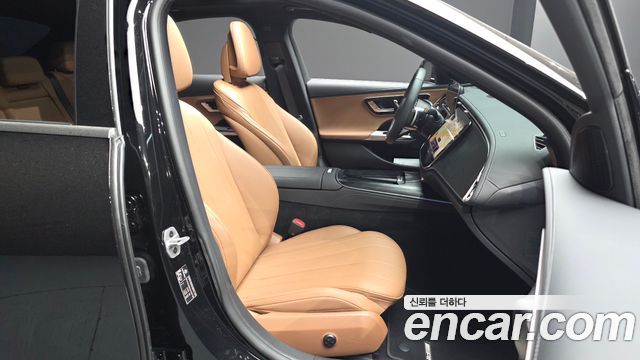 Mercedes-Benz E-Class 2026 — photo 16