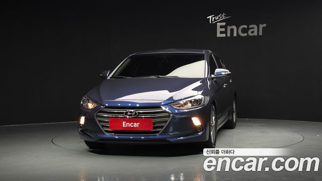 Hyundai AVANTE 2017 — photo 3