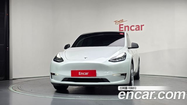 Tesla Model Y 2021 — photo 3
