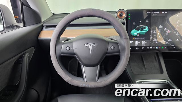 Tesla Model Y 2021 — photo 19