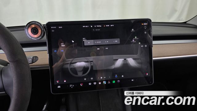 Tesla Model Y 2021 — photo 27