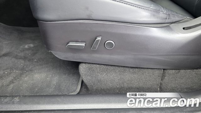 Tesla Model Y 2021 — photo 31