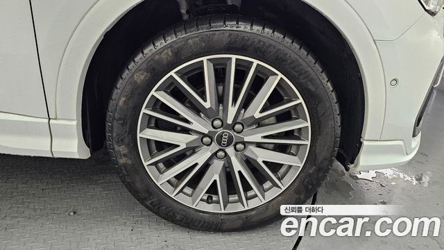Audi Q3 2023 — photo 5