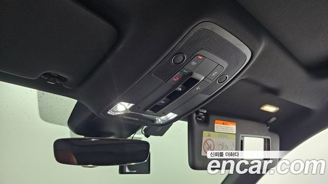 Audi Q3 2023 — photo 27