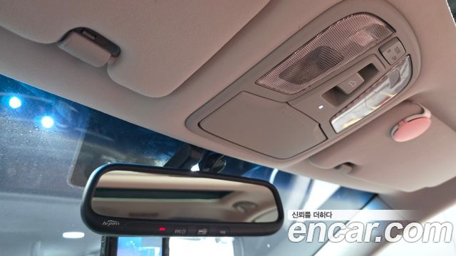 Kia K7 2015 — photo 24
