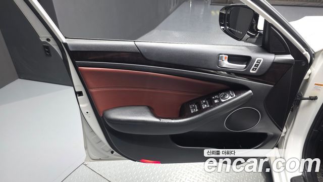 Kia K7 2015 — photo 14