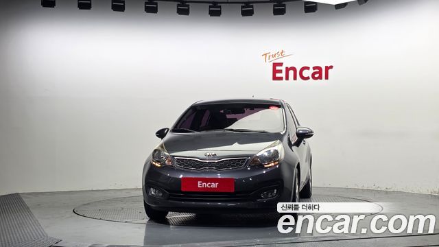 Kia pride 2014 — photo 3