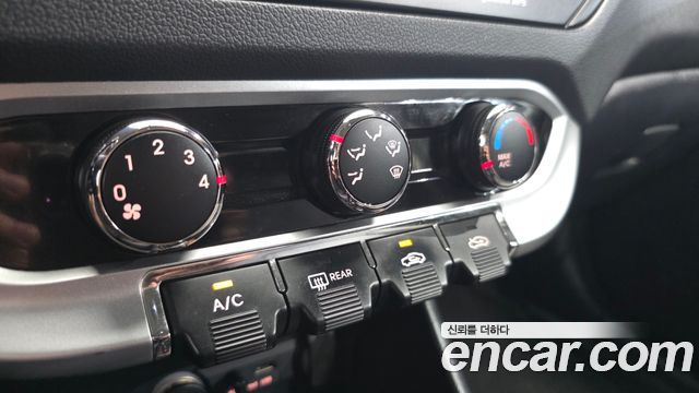 Kia pride 2014 — photo 21