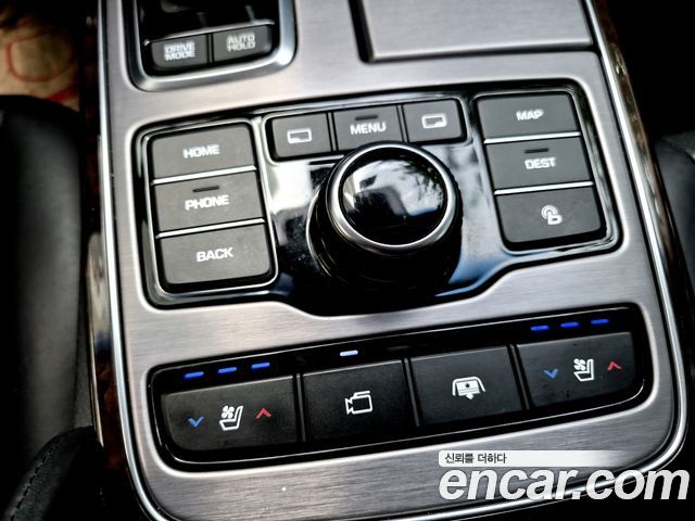 Hyundai Equus 2014 — photo 17