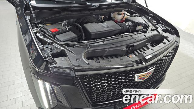 Cadillac Escalade 2025 — photo 6