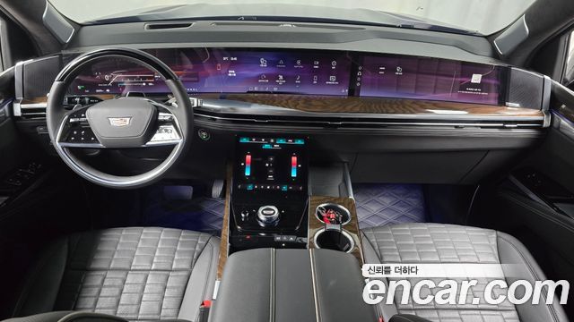 Cadillac Escalade 2025 — photo 10