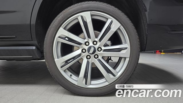 Cadillac Escalade 2025 — photo 7