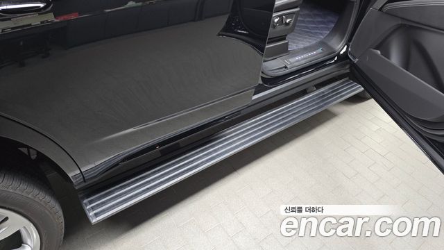 Cadillac Escalade 2025 — photo 35