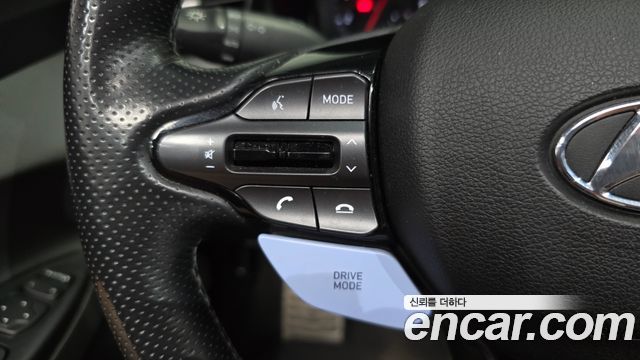 Hyundai Veloster 2019 — photo 22