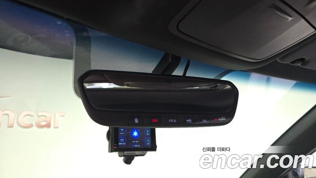 Hyundai Veloster 2019 — photo 30