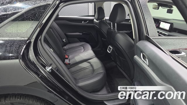 Kia K5 2021 — photo 17