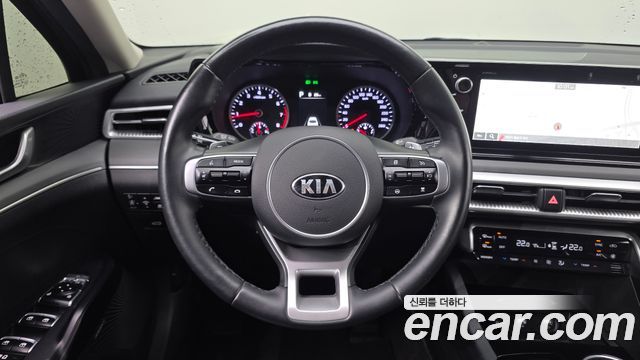 Kia K5 2021 — photo 20