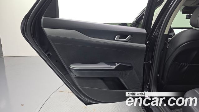 Kia K5 2021 — photo 15