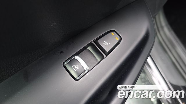 Kia K5 2021 — photo 28