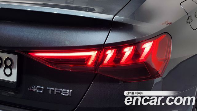 Audi A3 2023 — photo 9