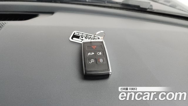 Land Rover Defender 2022 — photo 22