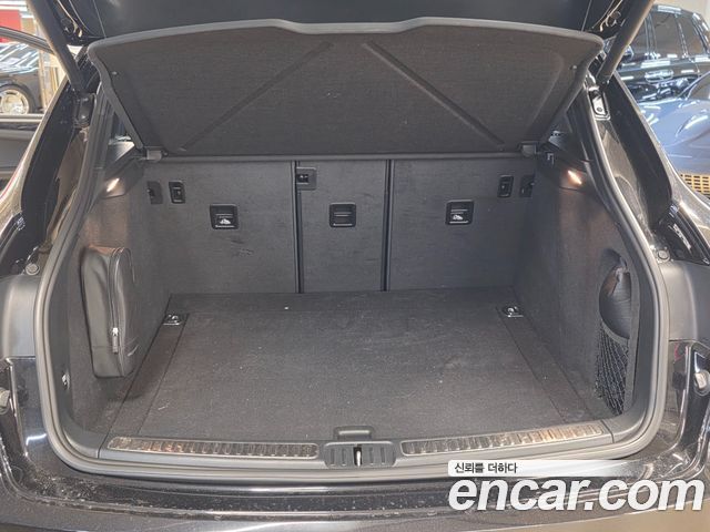 Porsche Macan 2016 — photo 20
