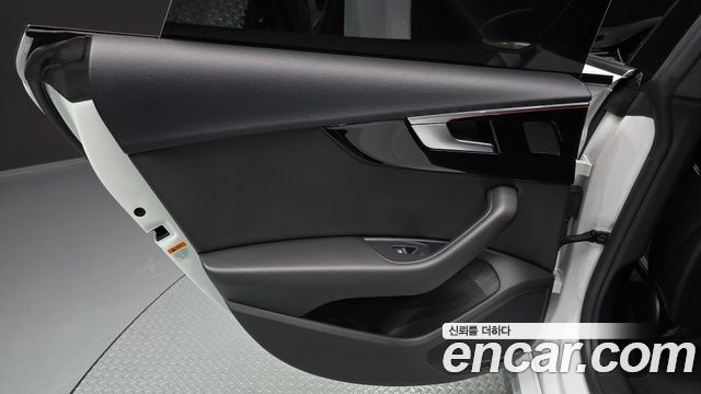Audi A5 2020 — photo 15