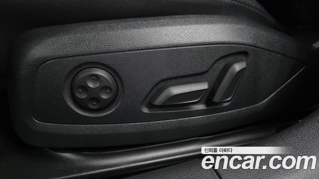 Audi A5 2020 — photo 31