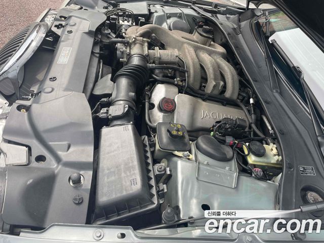 Jaguar S-TYPE 2002 — photo 17