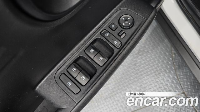 Hyundai Casper 2023 — photo 25