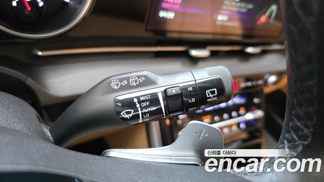 Kia Canival 2023 — photo 22