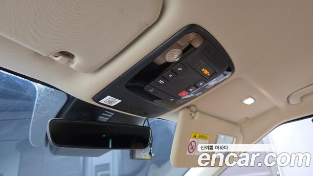 Kia Canival 2023 — photo 27