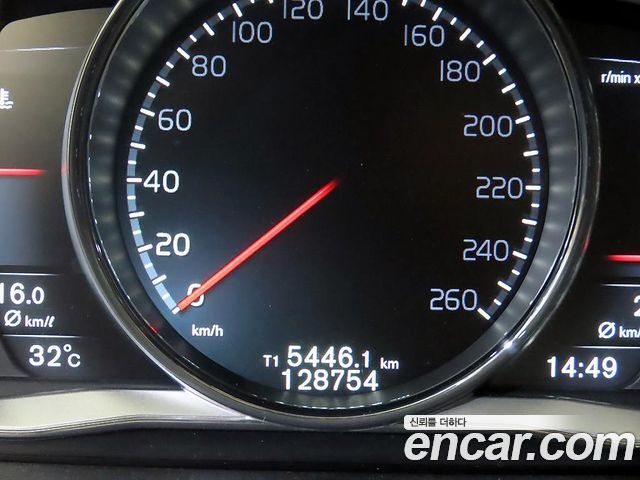 Volvo S80 2015 — photo 9