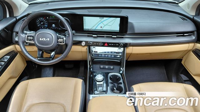 Kia Canival 2023 — photo 10